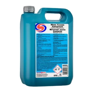 Autosmart Wheel Cleaner í blágrænum og ljósum brúsum með bláum merkimiðum.