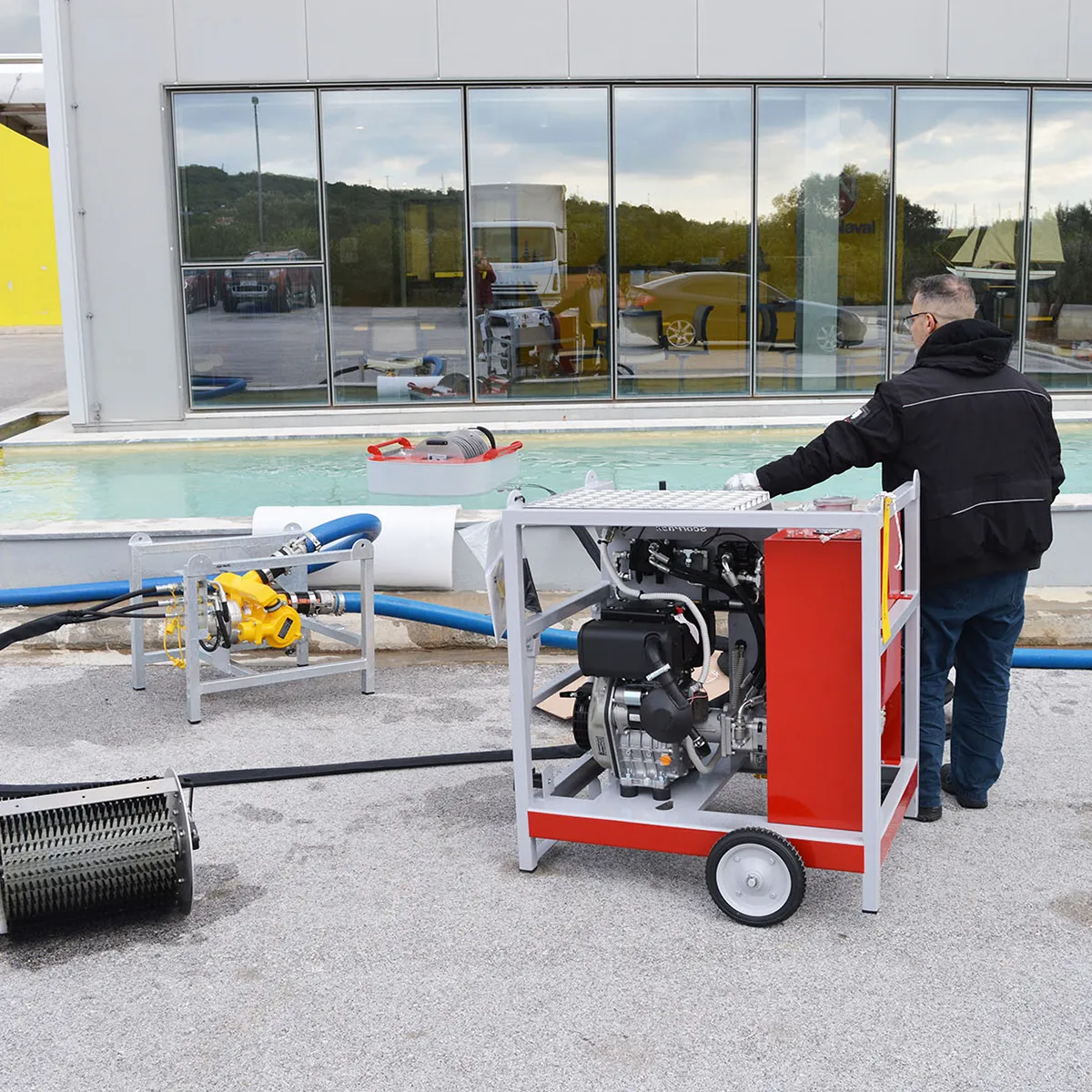 Flotgirðing ScorPack 7.5KW Power Pack - Image 2