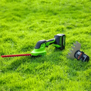 Greenworks 24V hekk- og grasklippur – klippur og skiptiblað á grasflöt