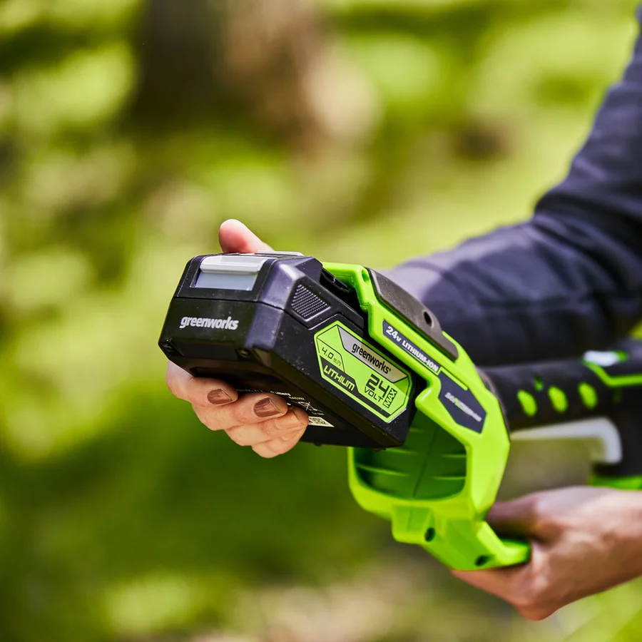 Greenworks 24V vörulínan fyrir minni garða
